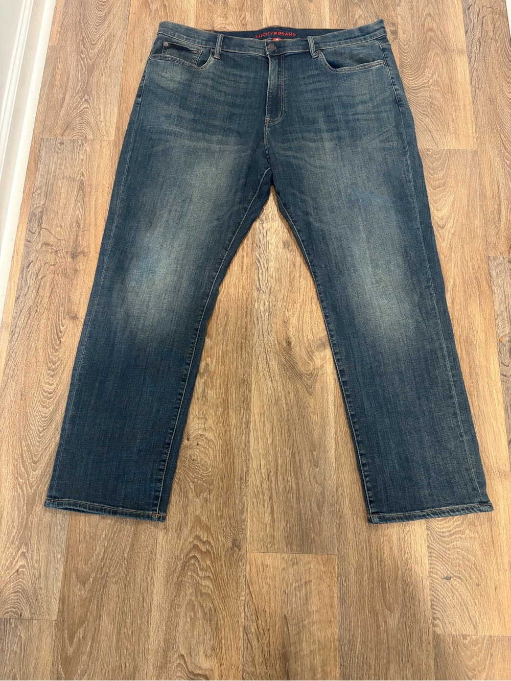 Lucky Brand Men's Medium Blue Straight Jeans